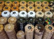 Jelang Idulfitri 1447 H, Pelaku Usaha Kue Kering di Sumedang Kebanjiran Pesanan