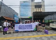 Ramadan Penuh Berbagi, BPJS Ketenagakerjaan Batulicin Turun ke Jalan Bagikan Takjil