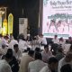 Suasana buka puasa bersama di Rumah Jabatan Wali Kota Palangka Raya bersama Angelina Sondakh dan masyarakat dalam kegiatan Ramadan bertema istiqomah.