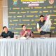 Konferensi pers Polres Tanah Bumbu terkait pengungkapan kasus pembunuhan di Gunung Besar dengan penunjukan barang bukti oleh penyidik.