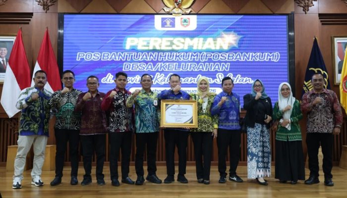 Pemkab Tanah Bumbu Terima Penghargaan Menteri Hukum atas Dukungan Pos Bantuan Hukum Desa