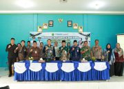 Pejabat Pemkab Tanah Bumbu dan unsur forkopimda berfoto bersama dalam kegiatan Musrenbang RKPD 2027 Kabupaten Tanah Bumbu di tingkat kecamatan.