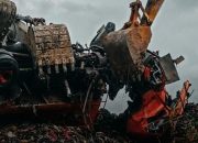 Longsor Gunungan Sampah di TPA Bantargebang Bekasi, 3 Orang Meninggal Dunia