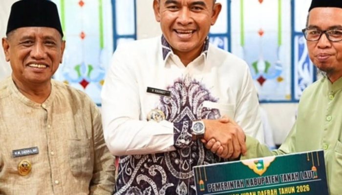 Bupati Tanah Laut Soroti Banjir Bati-Bati Saat Safari Ramadan, Saluran Air Jadi Fokus