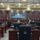 Suasana sidang paripurna DPRD Tanah Laut saat pengambilan keputusan dua raperda tentang pajak daerah dan penyelenggaraan kesehatan.