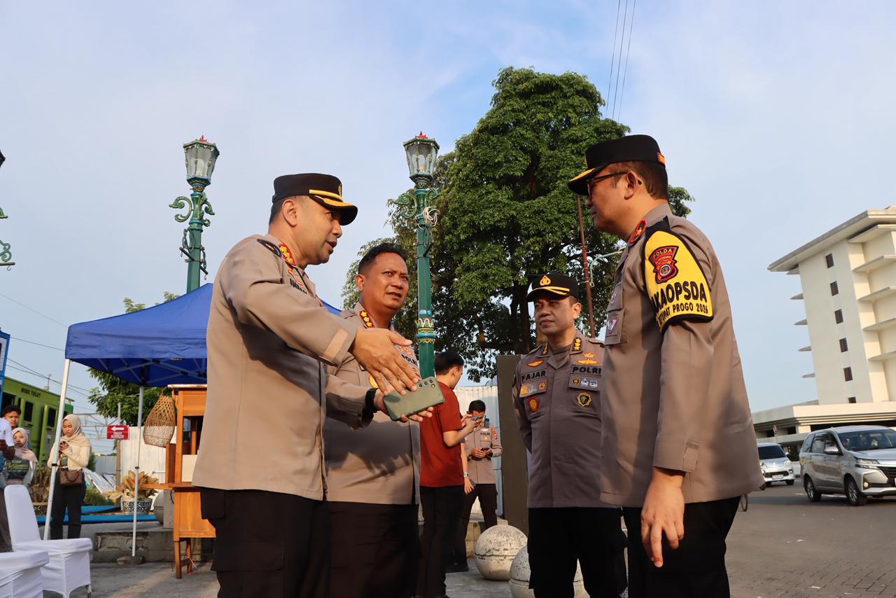 Kapolda DIY meninjau Pos Pengamanan Teteg Malioboro untuk kesiapan Operasi Ketupat Progo 2026 di Yogyakarta.