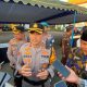 Kapolres Pacitan AKBP Ayub Diponegoro Azhar saat diwawancarai media mengenai kelangkaan gas LPG 3 kg di Pacitan menjelang Lebaran 2026.