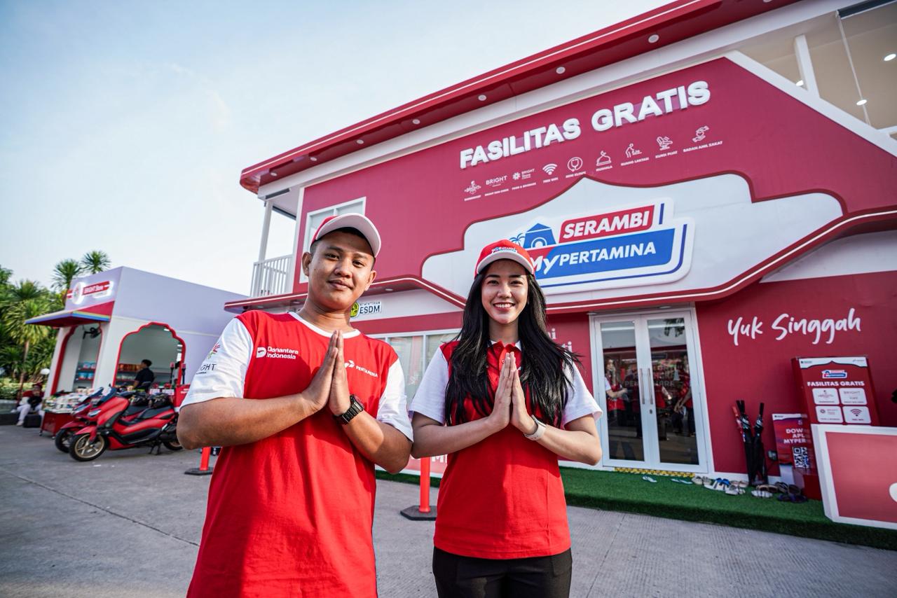 Area Serambi MyPertamina di rest area tol yang menyediakan layanan istirahat bagi pemudik.