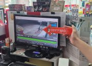 Rekaman CCTV yang digunakan polisi untuk mengidentifikasi pelaku perampokan di Alfamart Palangka Raya.