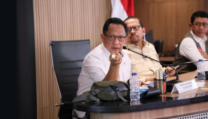 Mendagri Minta Pemda Pangkas Perjalanan Dinas, Alihkan Anggaran ke Program Prioritas
