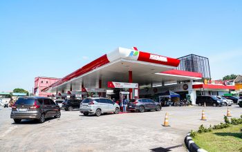 SPBU Pertamina tetap melayani masyarakat dengan harga BBM stabil per 1 April 2026 tanpa kenaikan