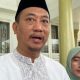 Bupati Sukamara memberikan keterangan terkait pelaksanaan open house Lebaran di rumah jabatan