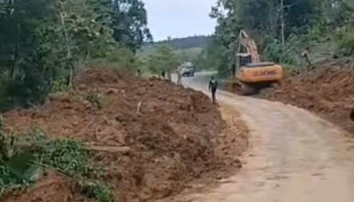 Jalur Batulicin–Kandangan Sempat Lumpuh akibat Longsor, Kini Kembali Normal