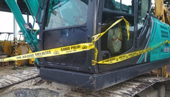 Penertiban Tambang Emas Ilegal di Tanah Laut, Excavator Diamankan