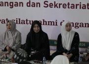 DPRD Balangan Dekatkan Diri dengan Masyarakat Melalui Buka Puasa Bersama Anak Yatim