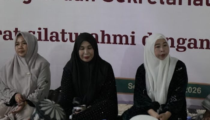 DPRD Balangan Dekatkan Diri dengan Masyarakat Melalui Buka Puasa Bersama Anak Yatim