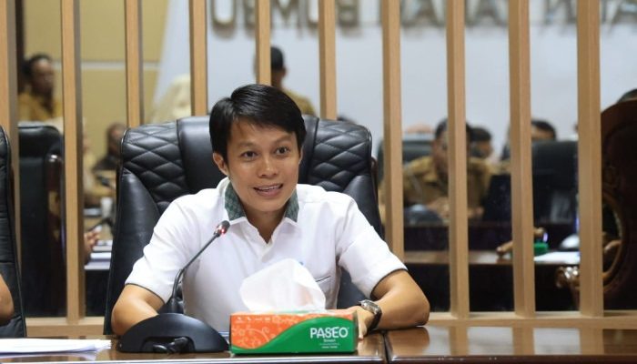 Isu Kenaikan BBM Picu Antrean di Tanah Bumbu, DPRD Pastikan Tidak Naik