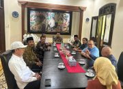 darmizal dan pimpinan ormas bertemu jokowi di kediamannya di solo jawa tengah