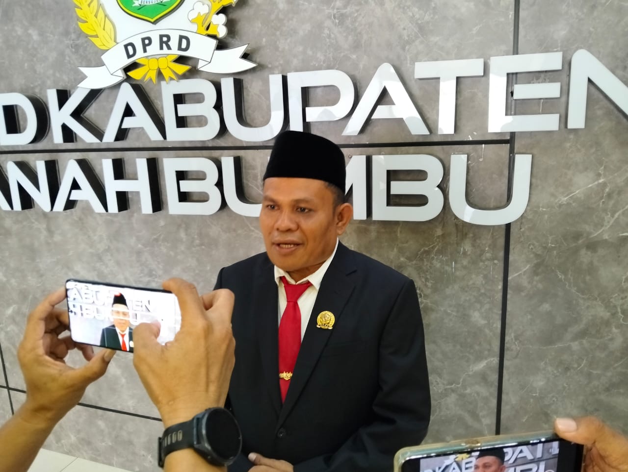 wakil ketua dprd tanah bumbu hasanuddin wawancara aksi inovasi