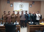 Rapat DPRD Kalimantan Selatan membahas kesiapan pemekaran Tanah Kambatang Lima di Banjarmasin.