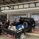 Mobil pick up menabrak area parkir pertokoan di Pelaihari setelah hilang kendali saat menyalip truk.