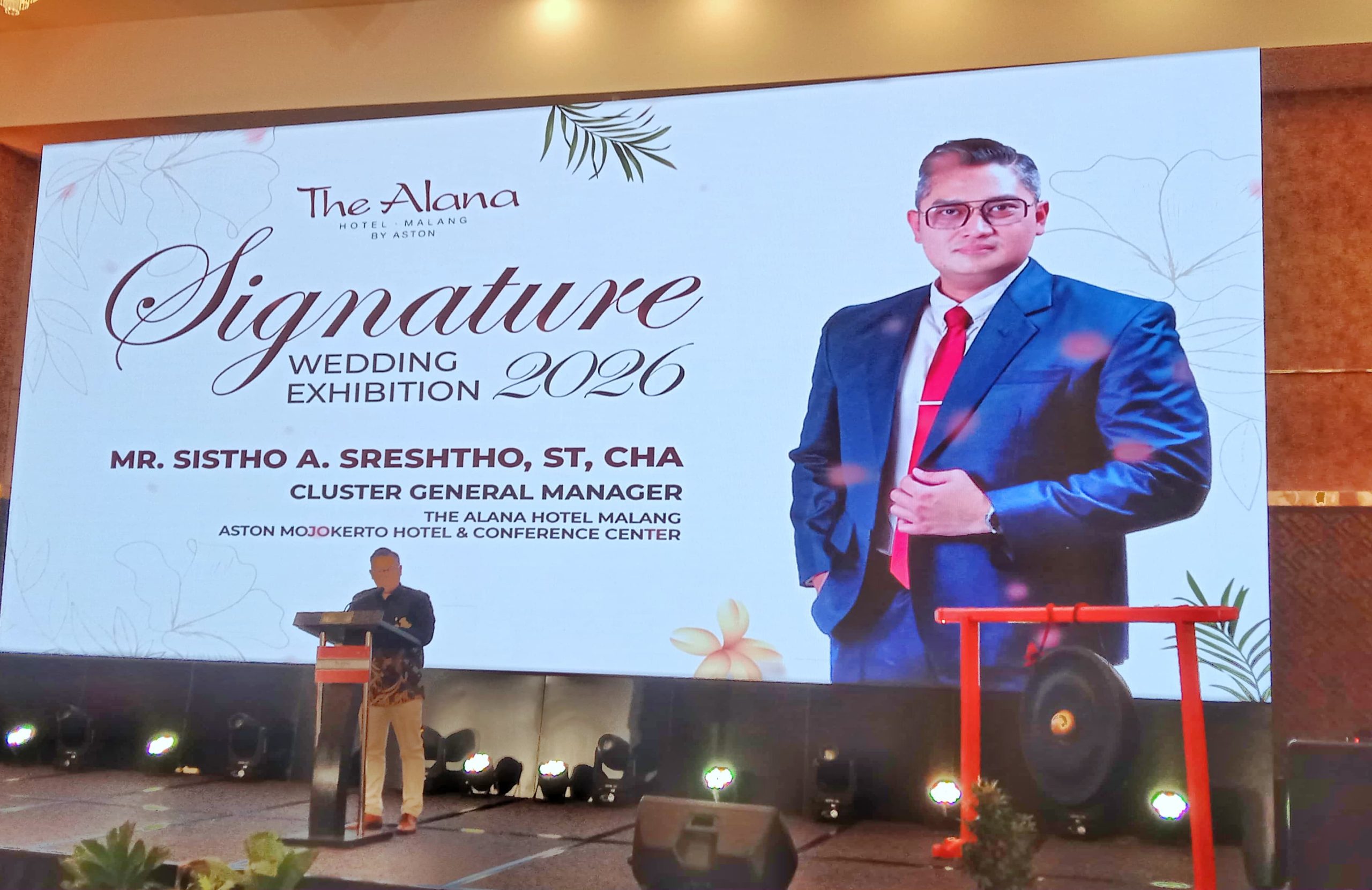 Sistho A Sreshto memberikan sambutan pada pembukaan Wedding Exhibition 2026 di The Alana Hotel Malang