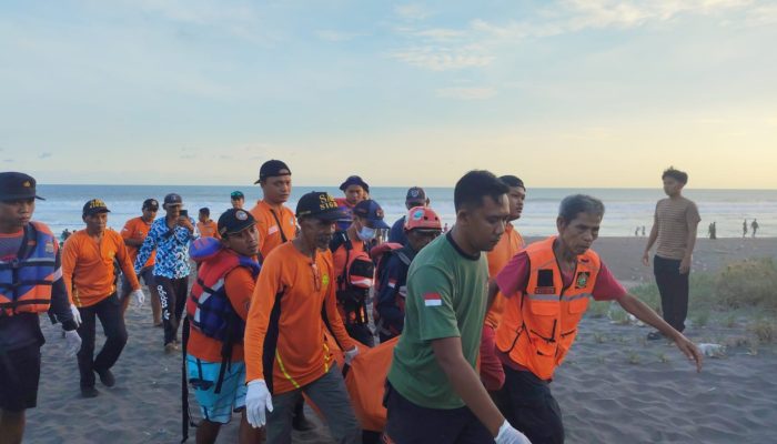 Remaja Terseret Ombak di Parangtritis Ditemukan Meninggal, Hilang Saat Surfing