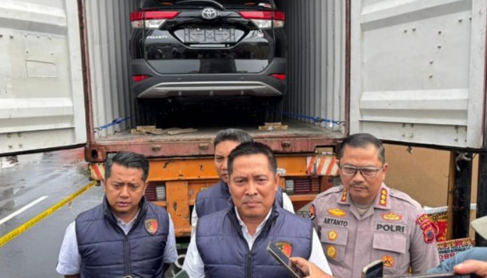 Polda Jateng Bongkar Sindikat Ekspor Ilegal Kendaraan, 1.727 Unit Diselundupkan