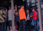Kunjungan Kerja ke Lawang Kamah, Bupati Kapuas Tinjau Lokasi Kebakaran dan Cek Infrastruktur Jalan