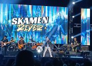 skamen rider tampil di panggung mappanre ri tasie pagatan tanah bumbu konser musik ska