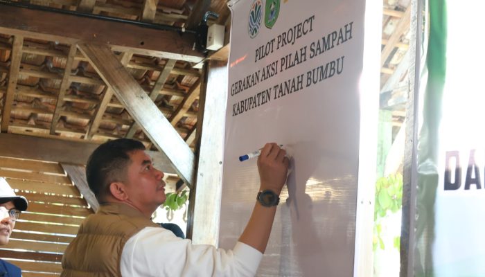 Pilah Sampah Tanah Bumbu, Warga Dapat Manfaat Ekonomi