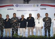 bi dan tni al ekspedisi rupiah kalimantan 2026 seremoni pelepasan banjarmasin foto bersama pejabat