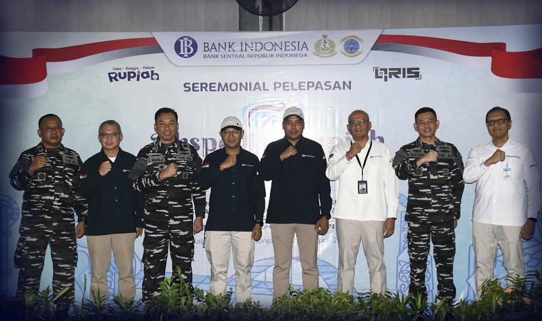 bi dan tni al ekspedisi rupiah kalimantan 2026 seremoni pelepasan banjarmasin foto bersama pejabat