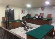 Sidang tipiring di Pengadilan Negeri Tabalong terhadap warga yang menjual minuman beralkohol tanpa izin.