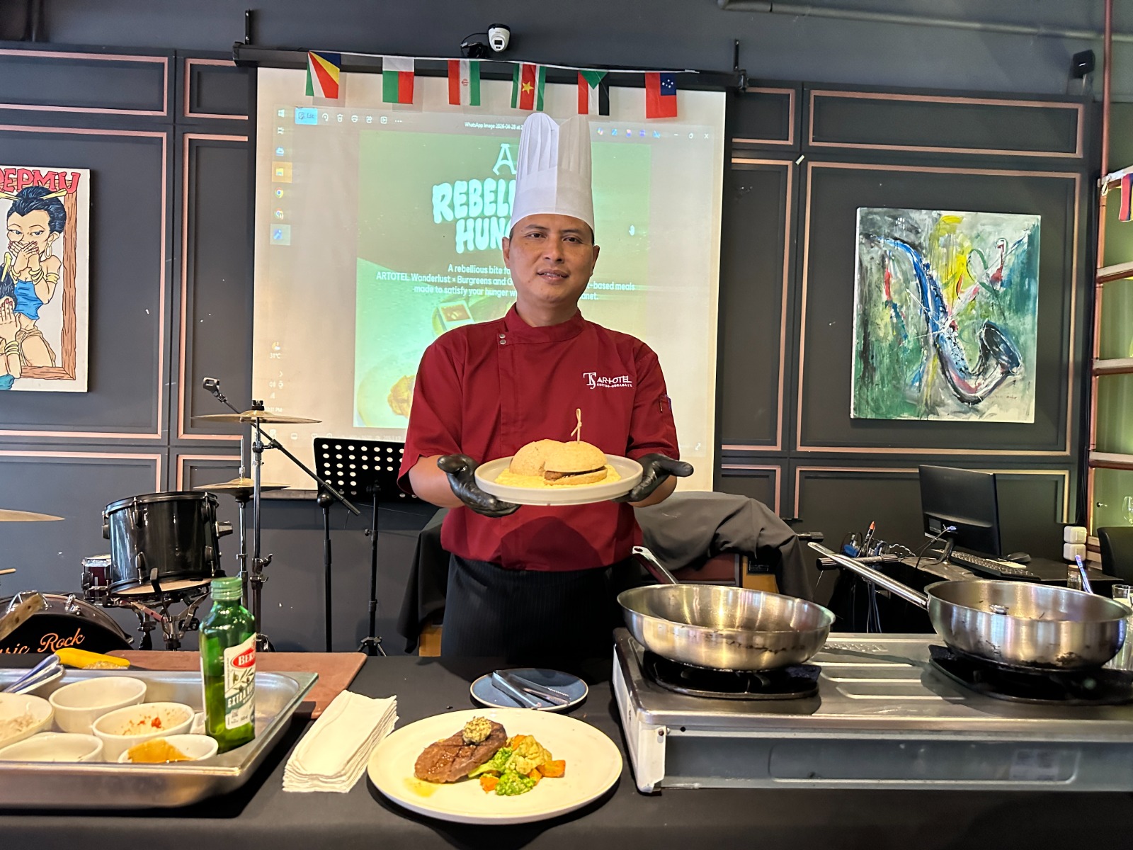 chef artotel surabaya sajikan menu plant based rebellious hunger burger vegan