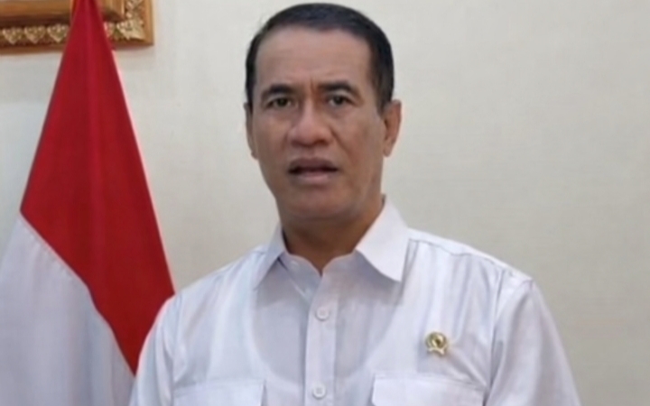 menteri pertanian andi amran sulaiman menyampaikan ucapan hut tanah bumbu melalui video