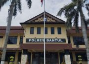 Tampak gedung Polres Bantul yang menangani kasus pengeroyokan pelajar hingga meninggal dunia di Bantul.