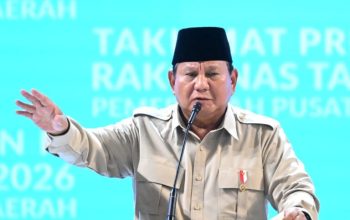 prabowo subianto tanggapi isu indonesia gelap dalam pidato resmi