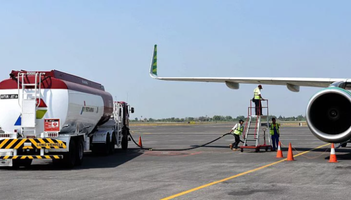 Harga Tiket Pesawat Dipastikan Naik, Ini Penyebab dan Besarannya