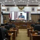 Suasana rapat paripurna DPRD Balangan saat pembahasan LKPj 2025 dengan pimpinan sidang dan anggota dewan di ruang rapat