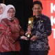 Bupati Balangan Abdul Hadi menerima penghargaan nasional pengelolaan keuangan daerah dan inovasi.