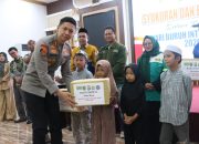 penyerahan bantuan sosial anak yatim may day 2026 tabalong