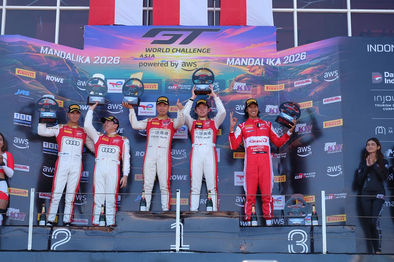 Sean Gelael meraih podium ketiga di GT World Challenge Asia Mandalika 2026