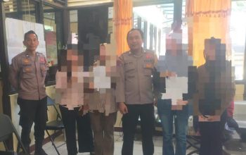 Polisi Mediasi Konflik Orang Tua di Tabalong, Berawal dari Chat Anak Berakhir Damai