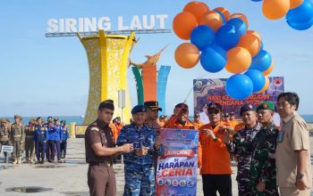 Peluncuran aplikasi Si Harapan Ceria dalam Apel Hari Kesiapsiagaan Bencana 2026 di Siring Laut Kotabaru.