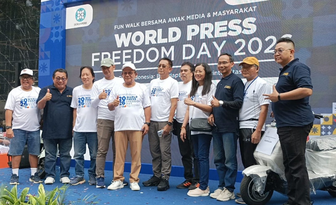 Ketua Umum SMSI Firdaus dan jajaran menghadiri peringatan World Press Freedom Day 2026 yang diselenggarakan Dewan Pers di Jakarta.