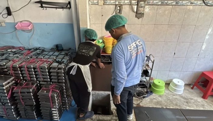 Dapur MBG Surabaya Disorot Usai 210 Kasus Keracunan