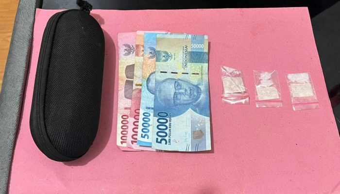 Polisi Gerebek Rumah di Hikun Tabalong, Sita Diduga Sabu 1,21 Gram