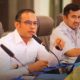 Wakil Bupati Kotabaru Syairi Mukhlis memimpin rapat penyelesaian konflik lahan Ex Trans Rawa Indah bersama Kantor Pertanahan dan warga.