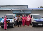 Kapolres Balangan dan Ketua Bhayangkari meresmikan gedung SPPG Polres Balangan 2 di Kabupaten Balangan